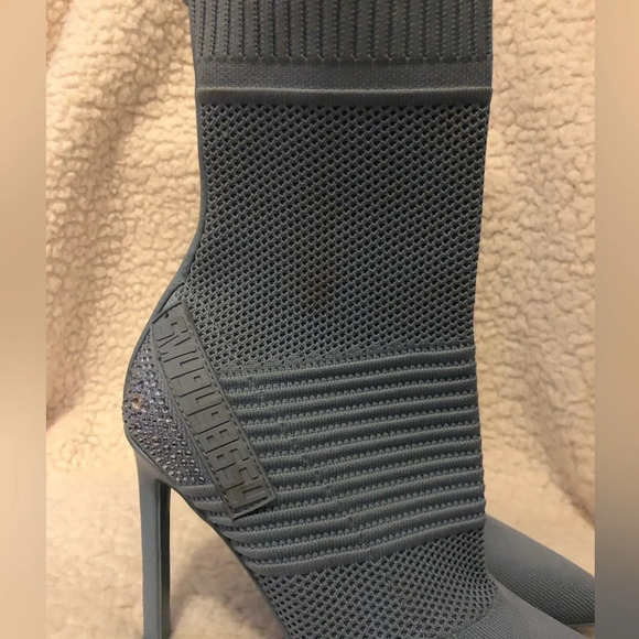 Steve Madden Maxwelle Jeweled Heeled Pointed Toe Sock Boots, Women’s 8.5 - Picture 4 of 12